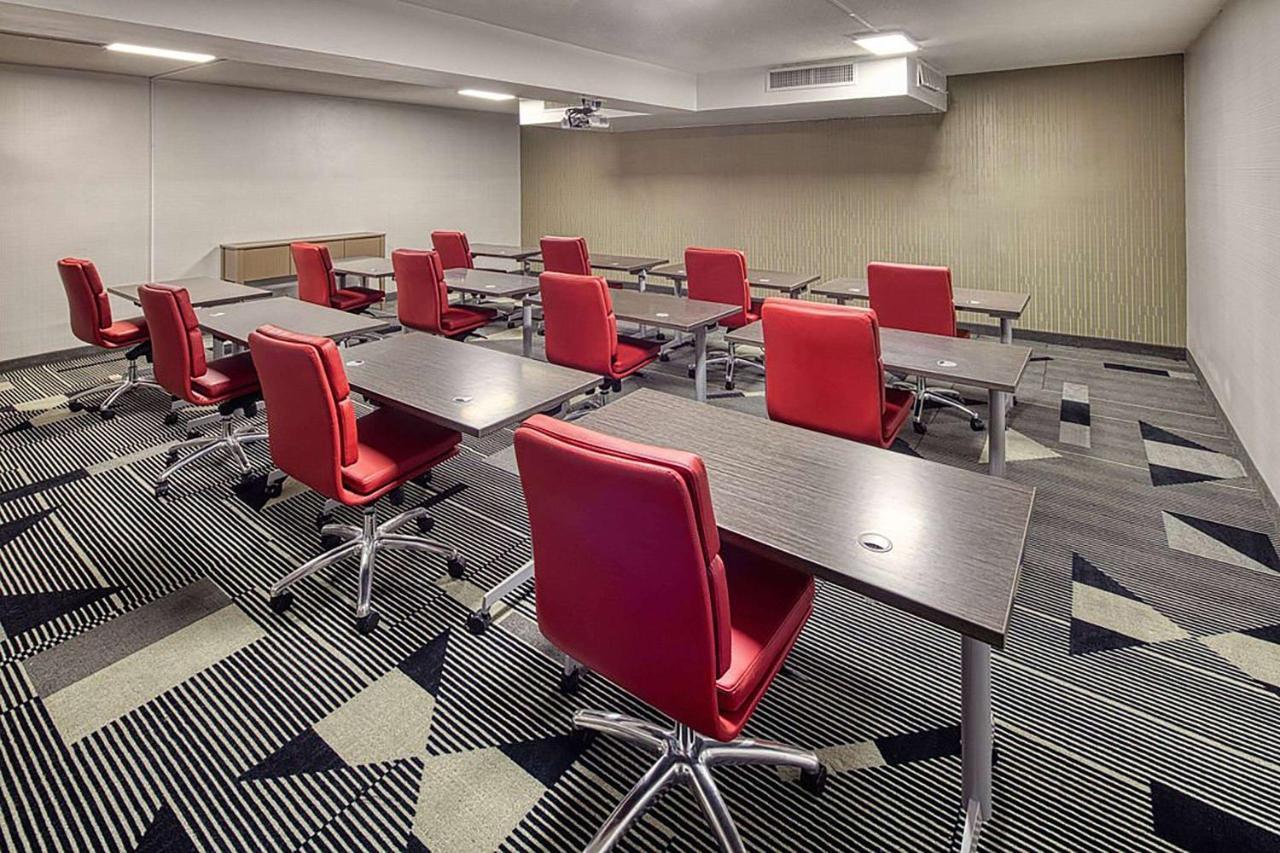 מלון Wyndham Garden Columbia-Ft Jackson מראה חיצוני תמונה