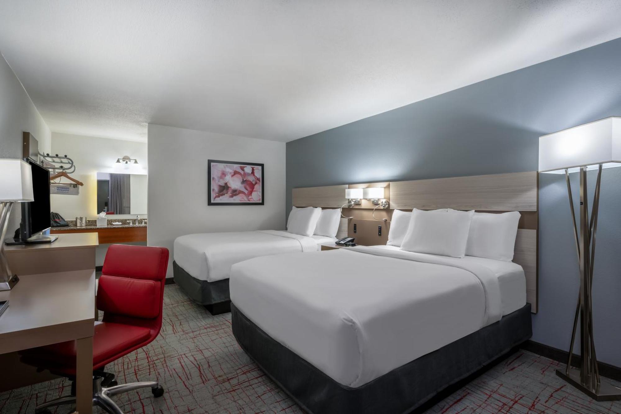 מלון Wyndham Garden Columbia-Ft Jackson מראה חיצוני תמונה