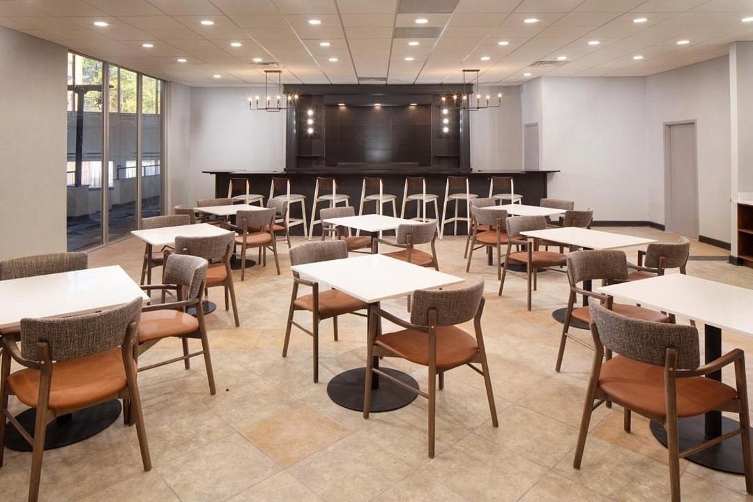 מלון Wyndham Garden Columbia-Ft Jackson מראה חיצוני תמונה