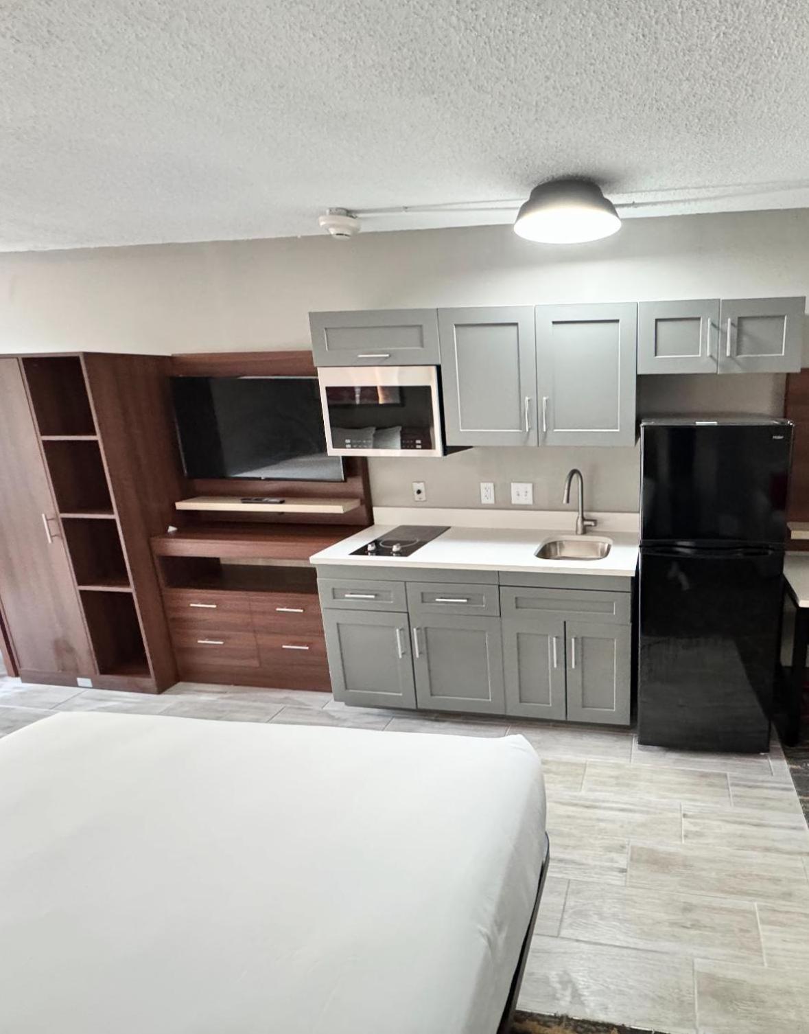 מלון Wyndham Garden Columbia-Ft Jackson מראה חיצוני תמונה